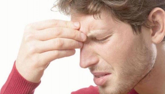 أربعة أسباب لنزيف الأنف