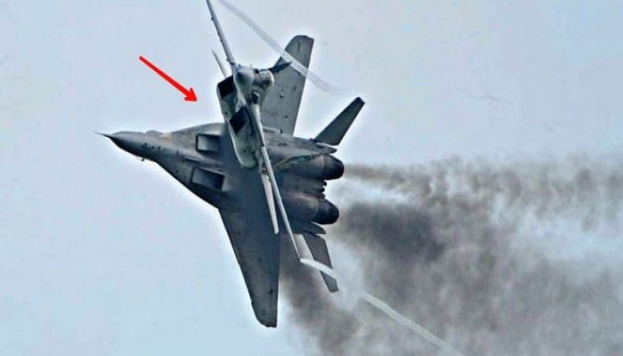 سقوط مقاتلة روسية أثناء طلعة تدريبية في مصر