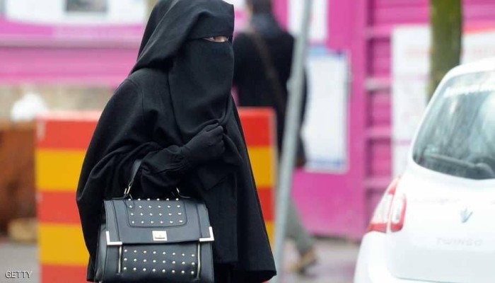 وسم "مصر لن تحظر النقاب" يتصدر مواقع التواصل بالقاهرة