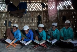 ميدل إيست آي: السعودية تقرر ترحيل مسلمي الروهنغا قسريا