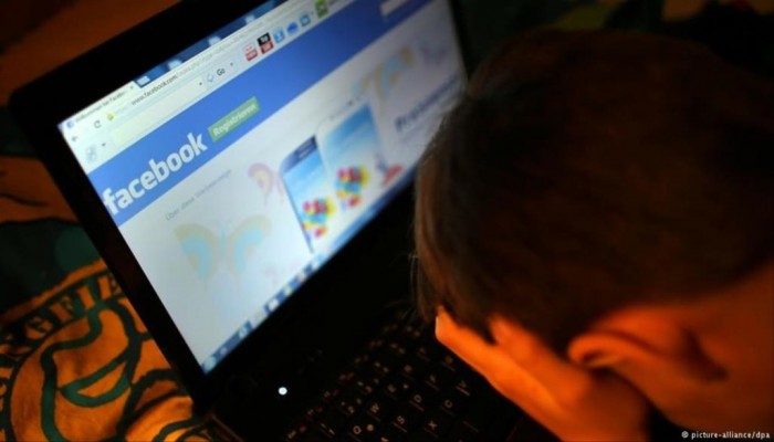 دراسة: استعمال وسائل التواصل الاجتماعي يرتبط بالاكتئاب