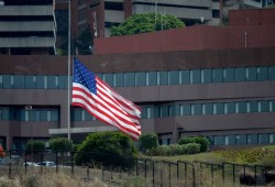 مجلة أمريكية: إفلاس إمبراطوريتنا قادم.. وهذا ما علينا فعله