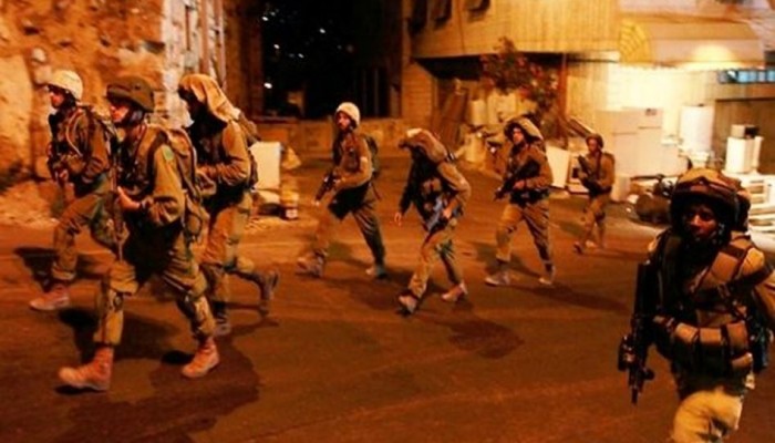 "الشاباك" يزعم كشف تنظيم مسلح تابع لـ"حماس" في الضفة