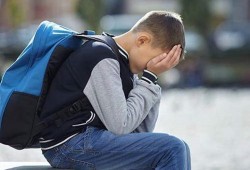 تضامن واسع مع طفل سوري لاجيء ببريطانيا .. لماذا؟