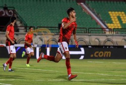 الأهلى يحقق أول فوز بالدوري منذ 3 أشهر بهدف في شباك بتروجيت