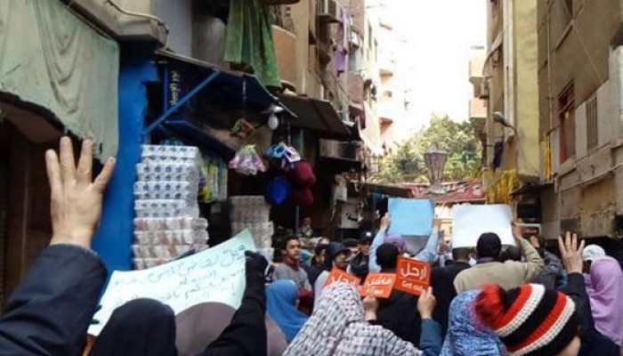 ثوار الهرم بالجيزة يرفعون الكارت الأحمر للسيسي: ارحل