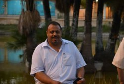 اعتقال محامٍ سكندري لارتدائه سترة صفراء