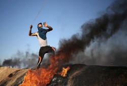 حماس تدعو لجمعة غضب "انتصارا لدماء الشهداء"