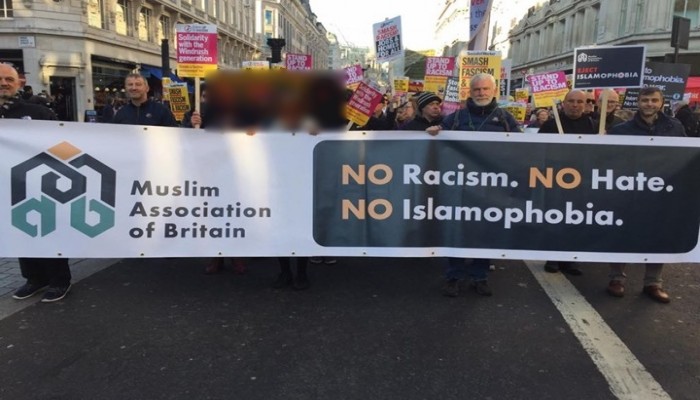 53 نائبا بريطانيا يطلبون اعتبار الإسلاموفوبيا "عنصرية"
