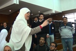 نيابة الانقلاب تعيد تجديد حبس عائشة الشاطر و5 آخرين