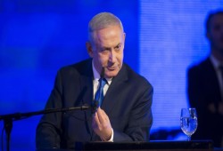 نتنياهو يتباهى بـ"هرولة" المطبعين العرب