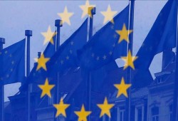 المفوضية الأوروبية تقترح تمديد اعترافها بسوق المال السويسرية 6 أشهر