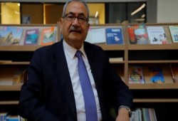 تركيا تمنح المؤرخ المصري محمد حرب جائزة "نجيب فاضل"