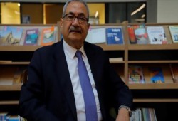 تركيا تمنح المؤرخ المصري محمد حرب جائزة "نجيب فاضل"