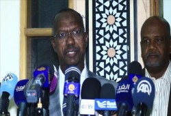 مسؤول سوداني: البشير قرر حماية المنشآت الحيوية بواسطة الجيش