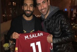 أبو تريكة يقود نجوم إفريقيا لمواجهة جيل السنغال 2002 على هامش حفل الأفضل