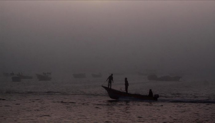 فقدان قارب صيد بالخليج العربي على متنه أردنيين ومصريين وإماراتيين