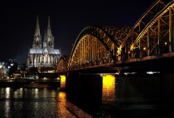 ألماني يدهس 4 أجانب في ليلة رأس السنة