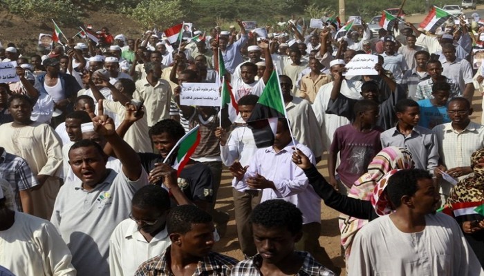هيومن رايتس ووتش تتوقع تصاعد الاحتجاجات في السودان