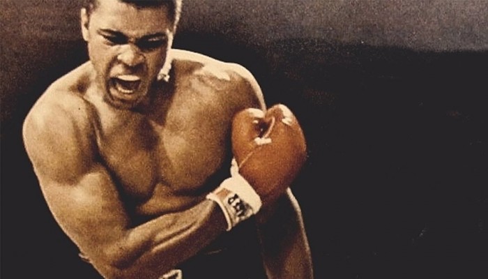 بالصور.. أرملة كلاي تبيع قصره التاريخي بثمن بخس