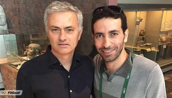 أبو تريكة يعلق على مزاملة مورينيو في بي إن: أستاذ المدربين