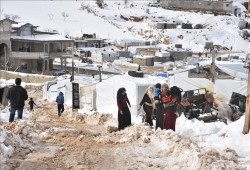"أغيثوا عرسال".. حملة قطرية لإغاثة آلاف اللاجئين السوريين