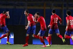 الأهلي يحقق فوزا صعبا بملعبه أمام فيتا كلوب