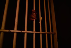 منظمة تطالب بتحرك أممي لإنقاذ المعتقلين بـ"سجون الإمارات" في عدن