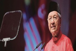 هنية يشكر مهاتير محمد لمنعه رياضيين صهاينة دخول بلاده