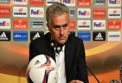 "مورينيو" يشيد باستعدادات قطر لاستضافة مونديال 2022