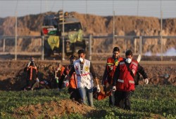 استشهاد فلسطيني وجرح شخصيْن آخريْن شرقي قطاع غزة