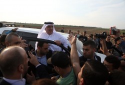 نتنياهو يمنع إدخال أموال منحة قطر لغزة بعد التطورات الأخيرة