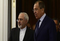 لافروف يبحث تطورات فنزويلا مع نظيره الإيراني