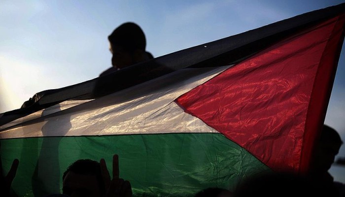 فلسطينيون في غزة يحتفلون بفوز قطر ببطولة أمم آسيا