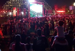 تتويج قطر.. العالم الافتراضي يهتز بين الملاعب والسياسة