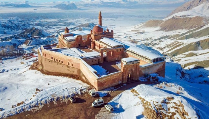 تركيا.. قصر "إسحاق باشا" يسجل رقما قياسيا للزوار بـ2018