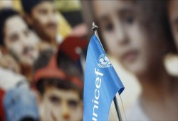 "يونيسف" تطالب بإنهاء استهداف أطفال فلسطين