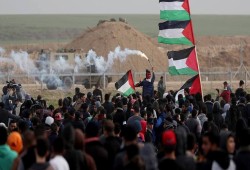 استشهاد طفل وإصابة 41 متظاهراً برصاص الاحتلال شرقي القطاع