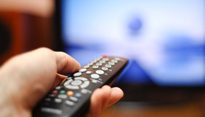 مشاهدة طويلة للتلفاز تضعف ذاكرة البالغين