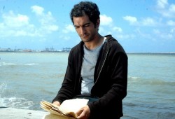 عمرو واكد: أواجه التهديد لرفضي الانقلاب على ثورة يناير