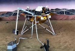 مركبة "إنسايت" تتعرض لمعوقات تمنعها من الحفر على سطح المريخ