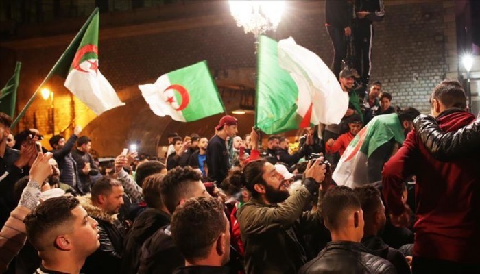 قيادي بالحراك: قرارات بوتفليقة التفاف على الإرادة الشعبية