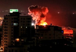 الاحتلال يستهدف موقعا للمقاومة شمال قطاع غزة