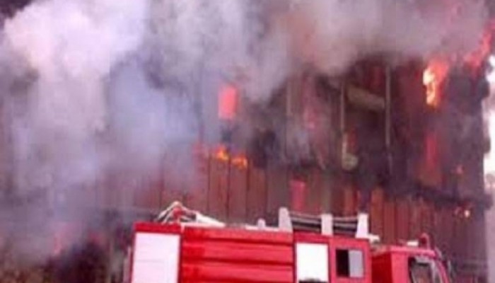 بعد ١٢ يومًا.. أسرة مهندس مفقود بحريق مصنع فوسفات السويس تبحث عن جثته