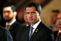 فنزويلا.. رفع الحصانة عن رئيس البرلمان "غوايدو"