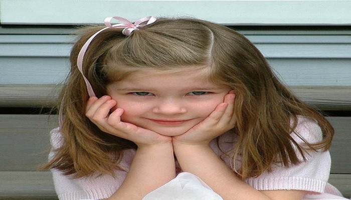 تعرفي على طريقة الحصول على شعر ناعم ولامع