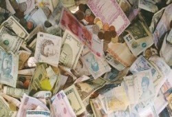 أسعار العملات العربية والأجنبيه مقابل الجنيه اليوم السبت فى مصر