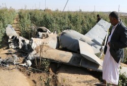 اليمن.. معارك ونزوح بالضالع والحوثيون يسقطون طائرة استطلاع سعودية