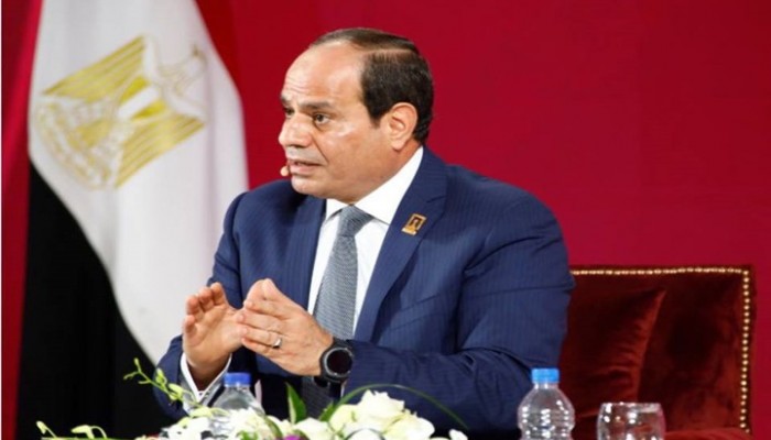 رسائل السيسي للعمال في عيدهم تثير غضب نشطاء