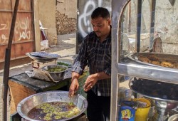 ميدل إيست أي: الفلافل المصرية تواجه تهديدا حقيقيا